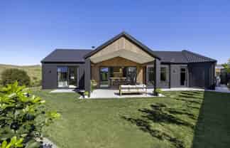 3 Waipatukahu Lane, Raglan