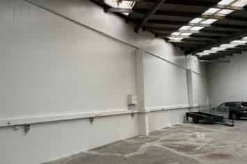 Warehouse - Tenanted Investment 