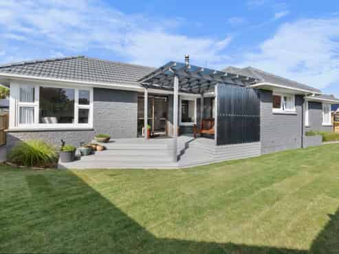 30 Warren Crescent, Hillmorton