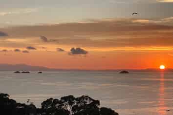 Lot 1/106 South Pacific Road, Rakino Island