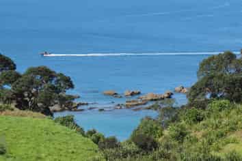 Lot 1/106 South Pacific Road, Rakino Island