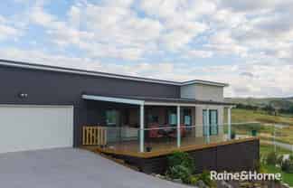 18 Freyja Crescent, Coopers Beach