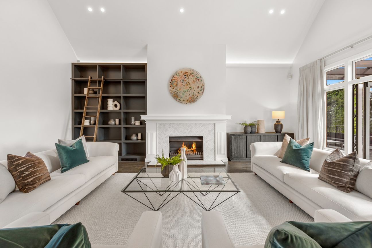Luxury - Located 10 minutes to Kristin - Look now! - Więcej