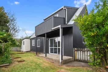 54 Clark Road, KAMO