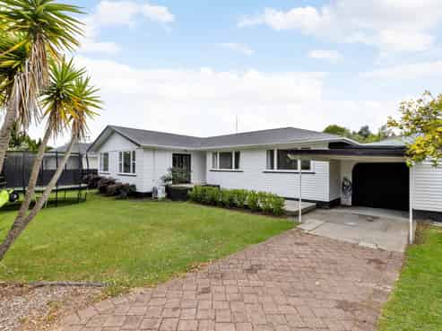 5 Sutton Crescent, Hillcrest
