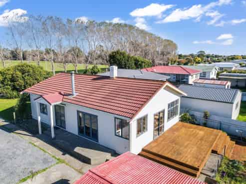 236 Lamond Street East, Hargest