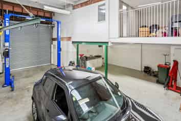 Flexible Wairau industrial – occupy or Invest