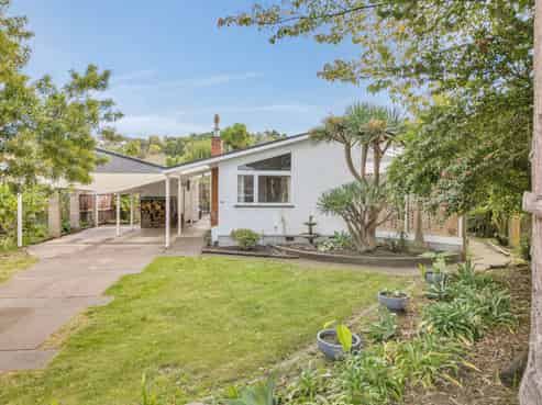 42 Church Road, Taradale