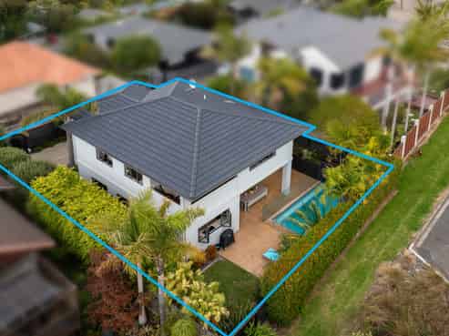 23A Peter Terrace, Castor Bay