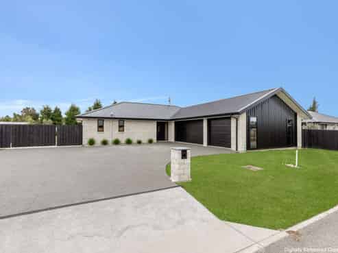 2 Hunter Lane, Amberley