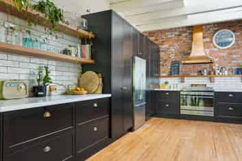 353 Devon Street West, Lynmouth