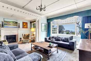 353 Devon Street West, Lynmouth