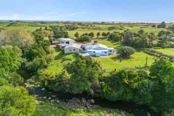 6324 South Road, Rahotu