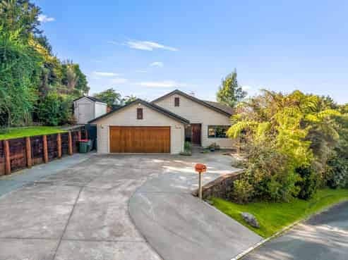 71B Thomas Crescent, Western Heights