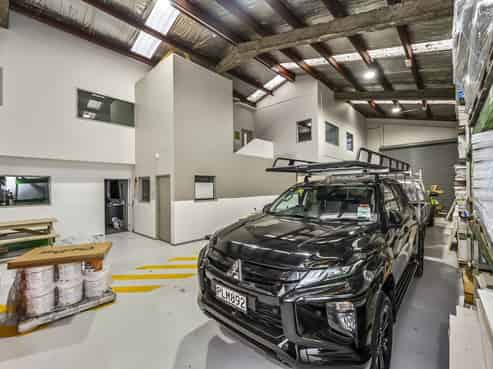 Onehunga Industrial – Must Be Sold