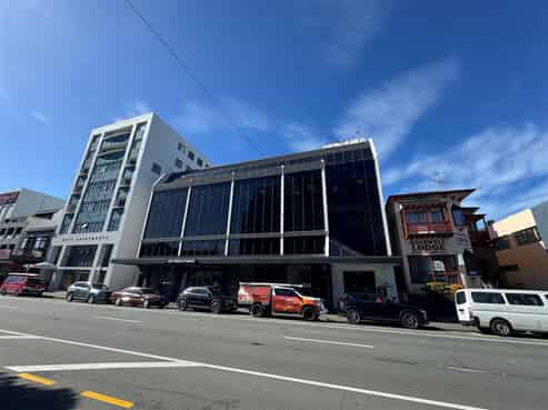 Light and Bright | New Sublease Opportunity