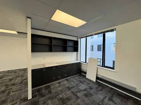 Light and Bright | New Sublease Opportunity