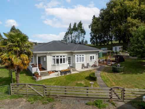 896 Waotu Road, Waotu