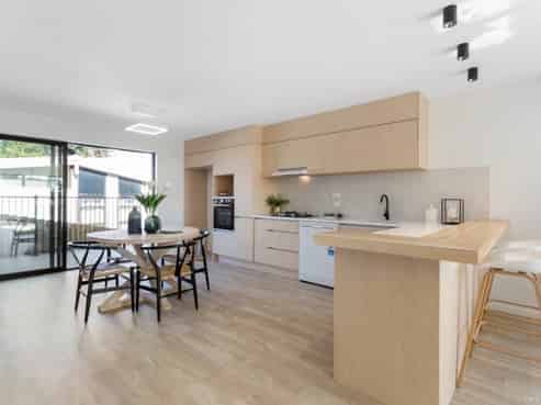 33b Arran Road, Browns Bay