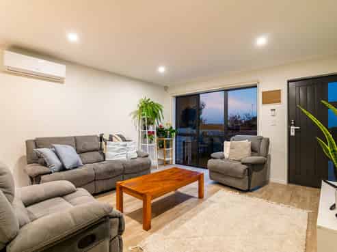 33b Arran Road, Browns Bay