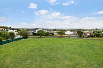 9 Anchorage Road, Mangawhai Heads