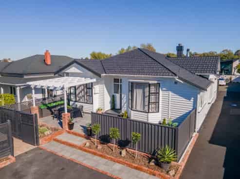 9 Preston Street, West End