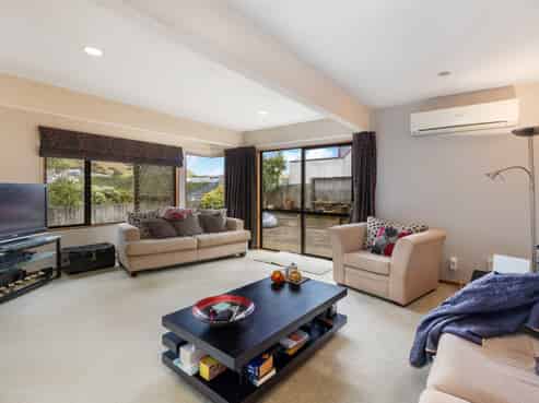 33 Erris Street, Johnsonville