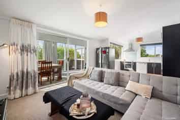 9A Evan Street, Belmont