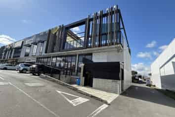 Stand Out in Mt Wellington – High-Profile