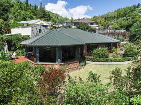 45 Panorama Drive, Enner Glynn