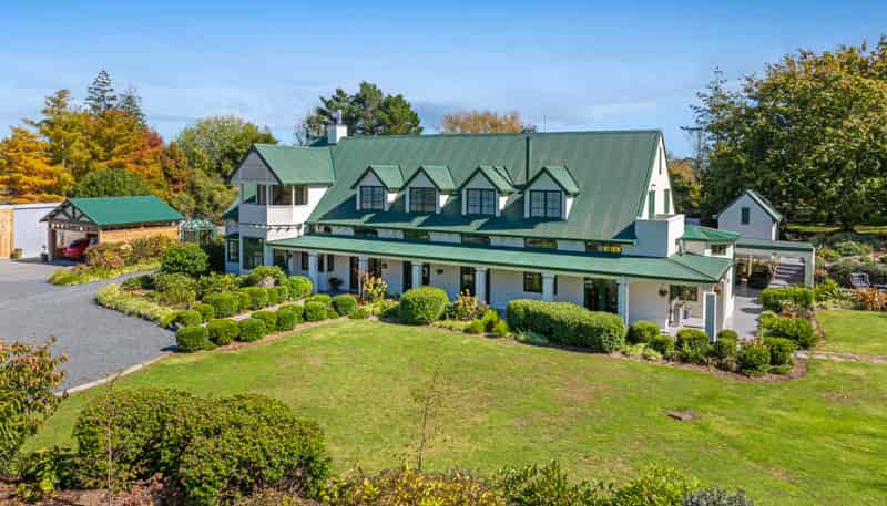 636 Kahikatea Flat Road, Waitoki