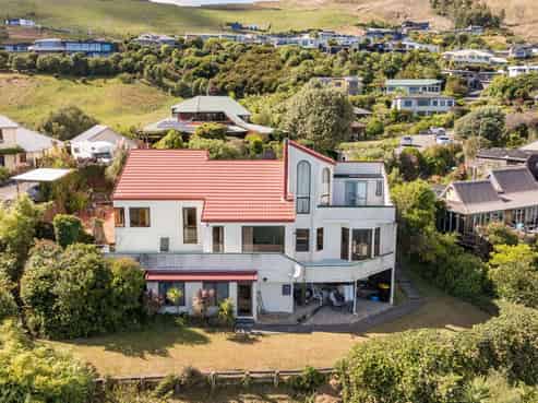 7 Ruffell Place, Atawhai