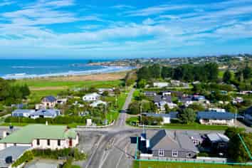 1 High Street, KAKANUI