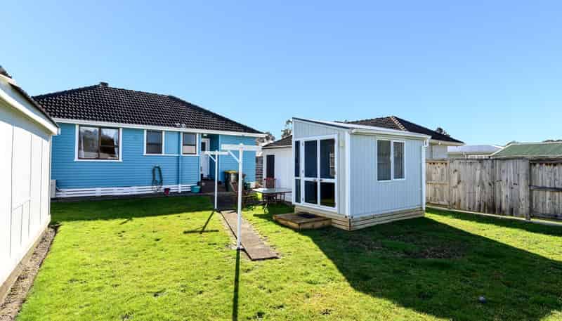 40 Montgomery Crescent, Bader