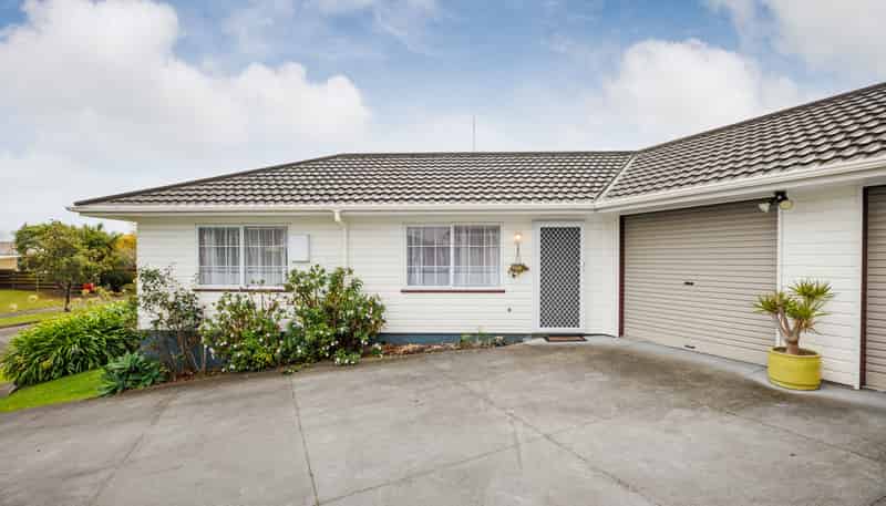 42A Pinedale Parade, Milson