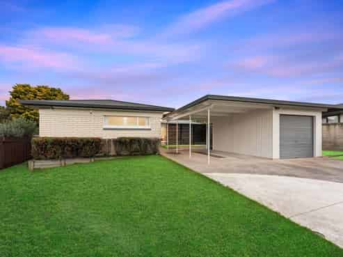 6 Lakeside Drive, Pahurehure