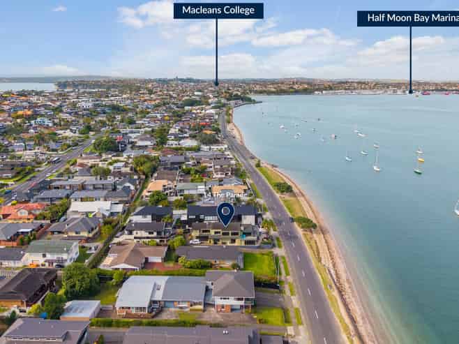 14 The Parade, Bucklands Beach