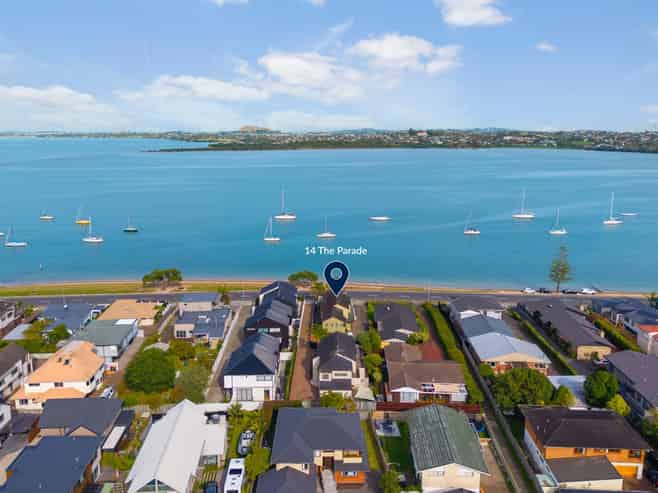 14 The Parade, Bucklands Beach