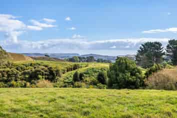 7 Margarita Grove, Pauatahanui