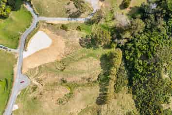 8 Margarita Grove, Pauatahanui