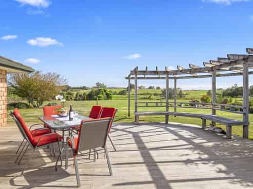 63 Waipipi Wharf Road, Waiuku