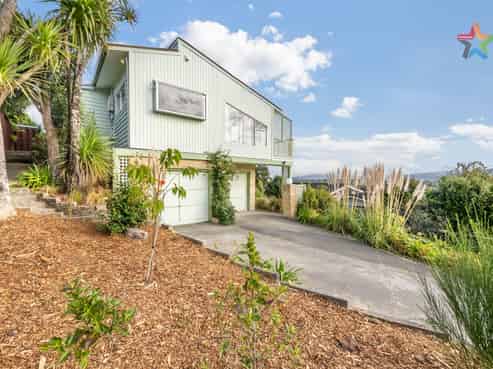 10 Summit Road, Fairfield