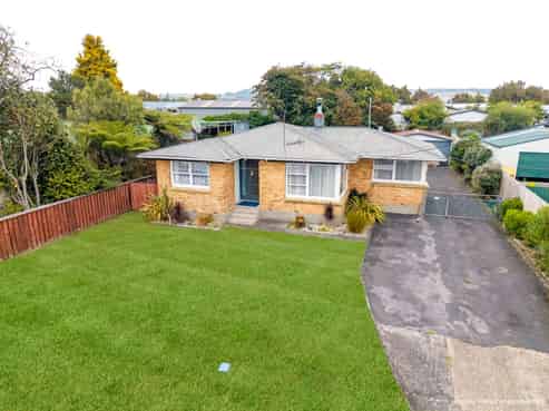11 Euan Street, Mangakakahi