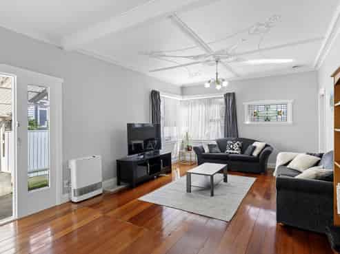 12 Cressy Street, Waterloo