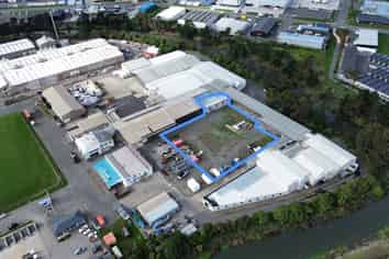4,000sq m Yard & Warehouse in Woolston
