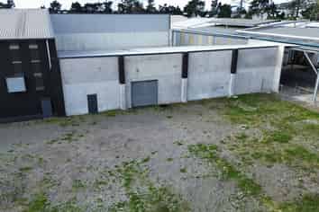 4,000sq m Yard & Warehouse in Woolston