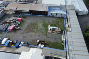 4,000sq m Yard & Warehouse in Woolston