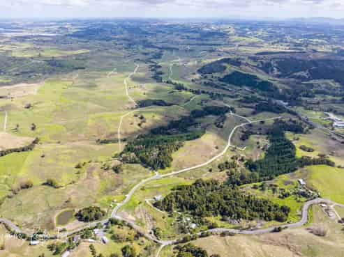  Whakapirau Road, Maungaturoto