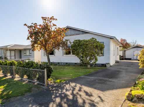 1206 Norfolk Crescent, Mayfair