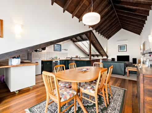 3/12 Little George Street, Thorndon